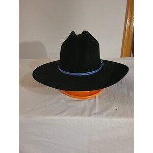 The RoundUp 4x Beaver Cowboy Hat Sz 7 1/8 Blk W/blue Silver Clasp Cheyenne Outfi